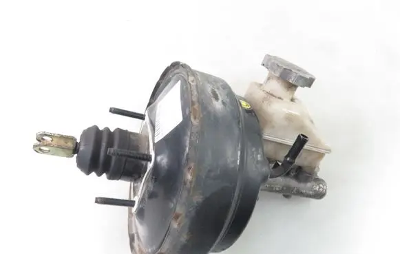 Hyundai Coupe Brake booster 