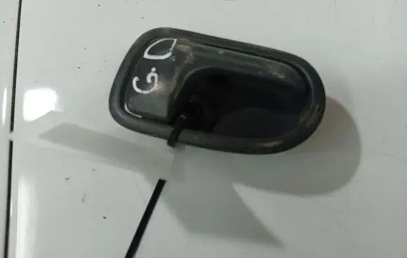 Mazda 323 Rear door interior handle 