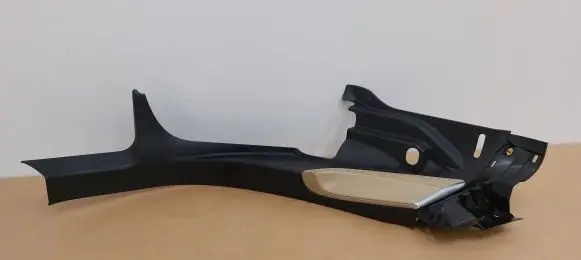 (C) pillar trim