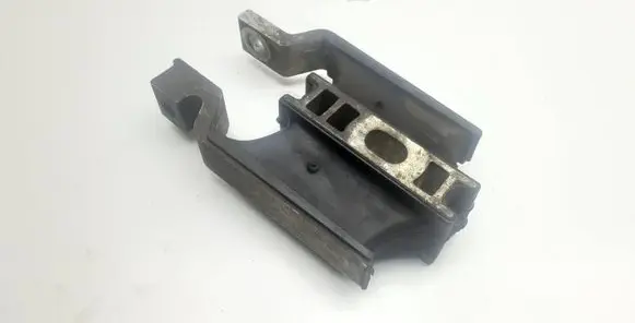 Volvo S90, V90 Engine mount bracket 31430509