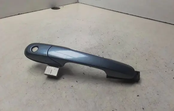 Suzuki Liana Front door exterior handle