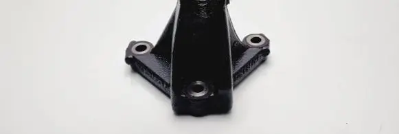 Nissan Primastar Engine mounting bracket 8200404275