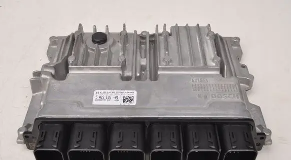 BMW 2 F44 Engine control unit/module ECU 5A23E05 0261S103G2