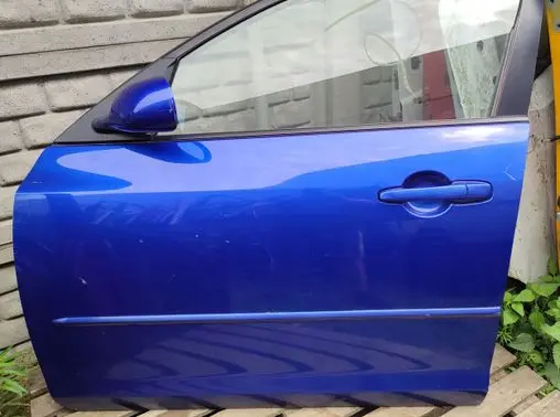 Mazda 3 I Rear door