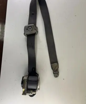 Toyota Land Cruiser (HDJ90) Front seatbelt TKAB2EF461P 225133