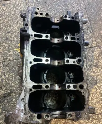 Mazda 6 Engine block 