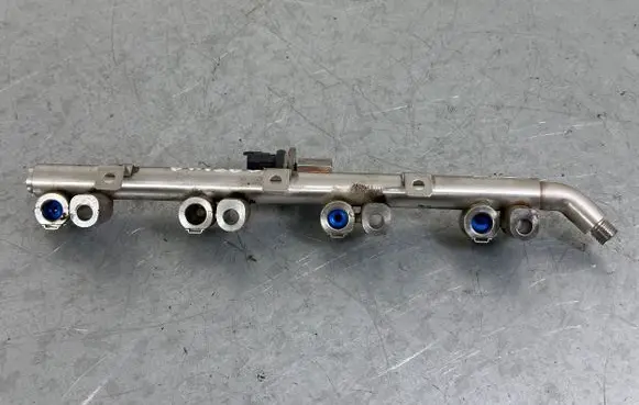 KIA Optima Fuel main line pipe 353502E620