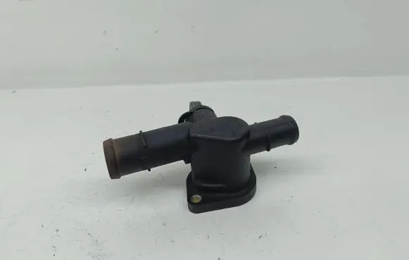 Audi A3 S3 8P Engine coolant pipe/hose 06A121133AL