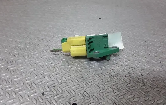 Volkswagen PASSAT B6 Airbag deployment crash/impact sensor 3C0909606