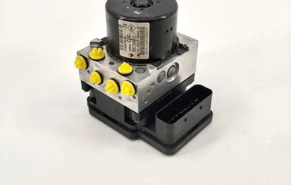 Renault Megane III ABS Pump 476601563R 10021204664 28561056403