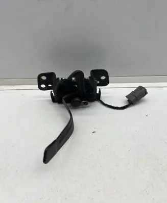 MG ZS Engine bonnet/hood lock/catch 10431597 20210927