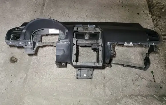 Volkswagen Touran I Dashboard 1T1857001J 1T1857001