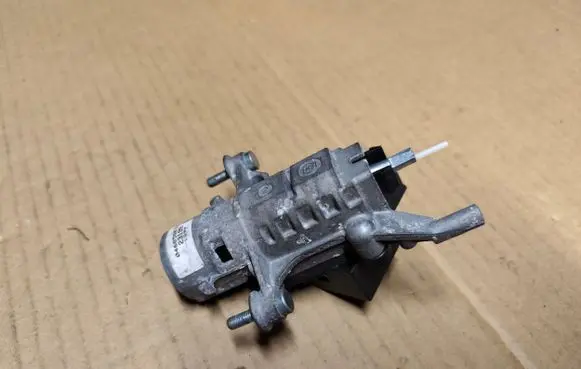 Chrysler 300 - 300C Ignition lock