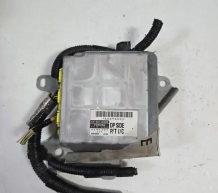 Lexus IS 200-300 Airbag control unit/module 8917053040 1523005071 02507102EU1