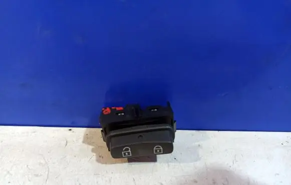 Central locking switch button