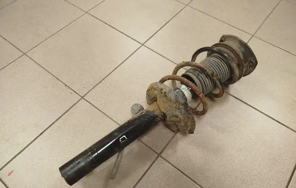 Skoda Octavia Mk3 (5E) Front shock absorber/damper 