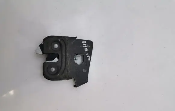 BMW 6 F12 F13 Seat back rest lock catch 711286411