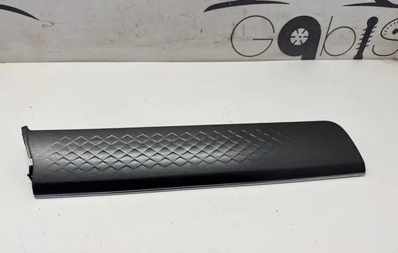 KIA Sorento IV Panel trim 84785P2050 84785P2250