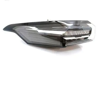 Peugeot 308 Rear/tail lights 983529948000