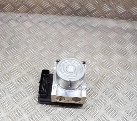 Jaguar E-Pace ABS Pump A426R18W334 K9C314F447AB