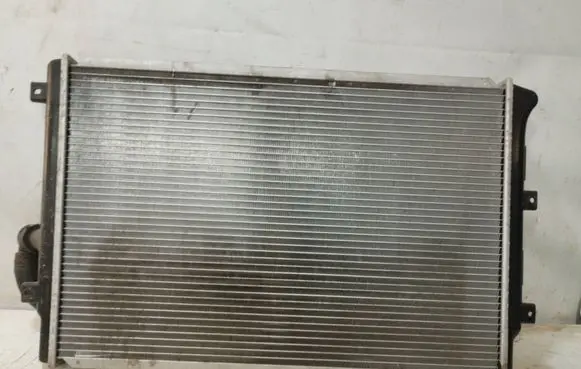 Skoda Octavia Mk2 (1Z) Coolant radiator 4AL18479