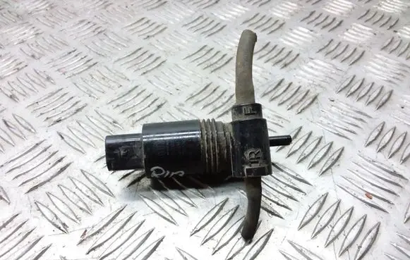 Chrysler Town & Country V Windscreen/windshield washer pump 05152075AC
