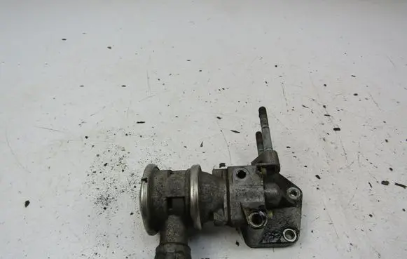 Skoda Octavia Mk2 (1Z) EGR valve 