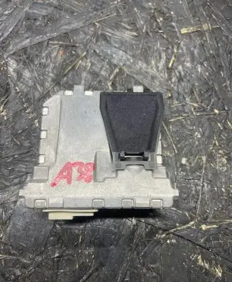 Mercedes-Benz E W212 Windshield/windscreen camera A0009050038 A0009024804 2840096119300