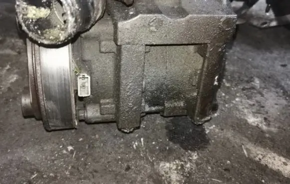 Ford Focus Air conditioning (A/C) compressor (pump)