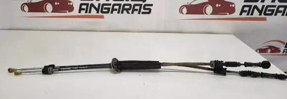 Gear shift cable linkage