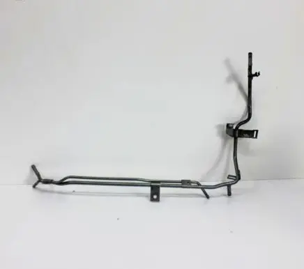 Audi Q3 8U Engine coolant pipe/hose 06J121075D