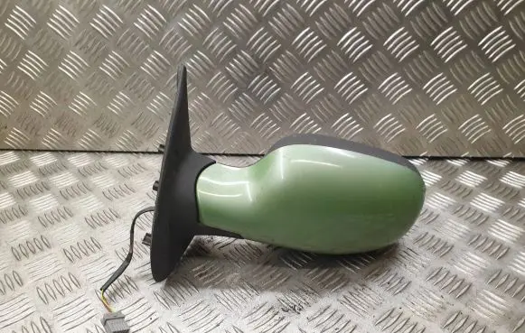 Nissan Micra Front door electric wing mirror 018011