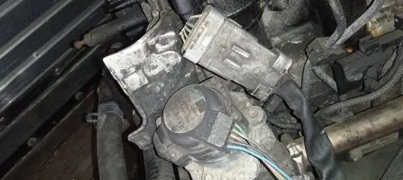 Ford Focus C-MAX EGR valve 9651839180