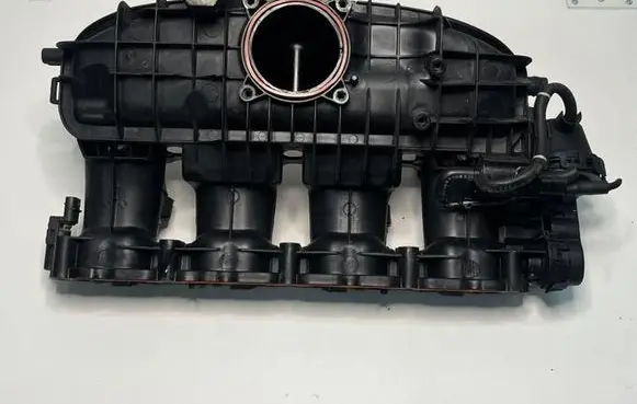 Audi Q5 SQ5 Intake manifold 06L133201BA