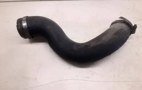 Nissan Navara D40 Intercooler hose/pipe