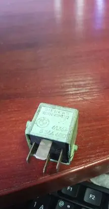 BMW 5 E39 Other relay 8366600