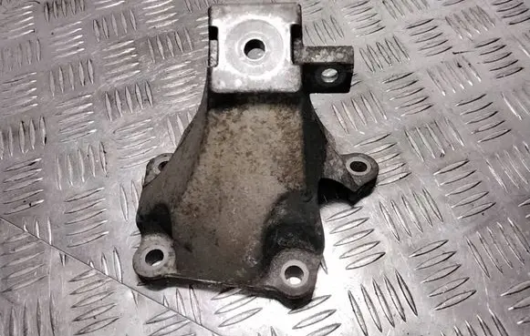 Audi A6 S6 C6 4F Engine mounting bracket 4F0199308N