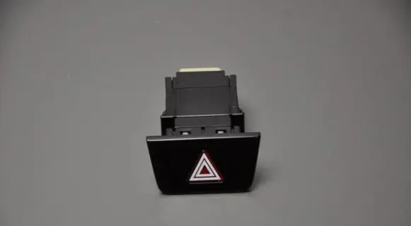 Hyundai Tucson TL Hazard light switch 93790N7000