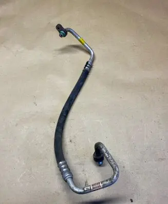 KIA Carens III Air conditioning (A/C) pipe/hose