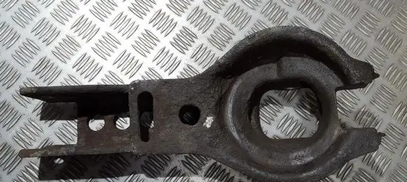 Volvo V70 Rear upper control arm/wishbone