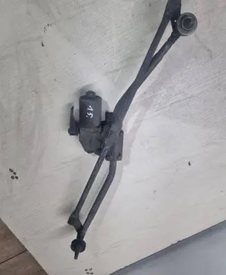 Mercedes-Benz Vaneo W414 Front wiper linkage and motor 404956V
