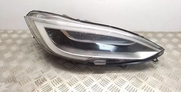 Tesla Model S Headlight/headlamp 0020102204