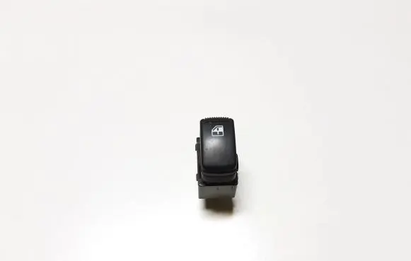 Hyundai Tucson JM Electric window control switch