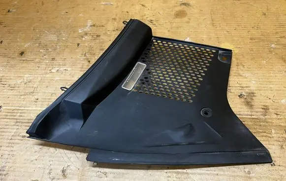 Porsche 911 996 Wiper trim 99657256201