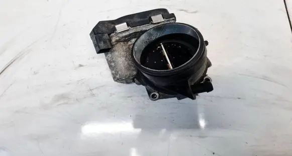BMW 3 E90 E91 Throttle valve 7556118001
