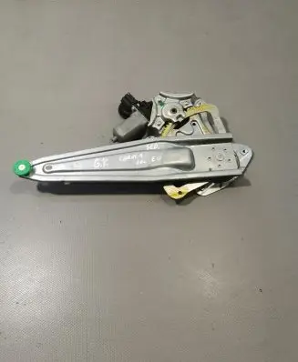 Toyota Corolla E140 E150 Rear door window regulator with motor 857100D100