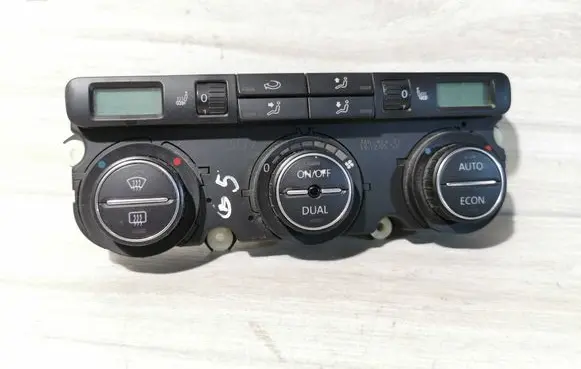 Volkswagen Golf V Climate control unit