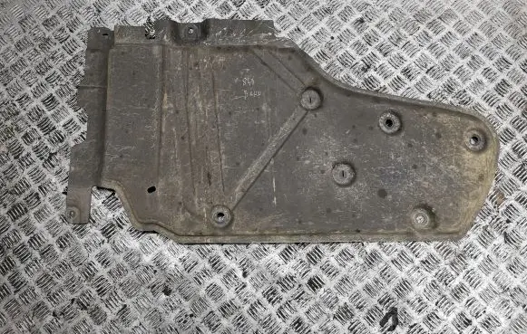 Nissan Juke II F16 Fuel tank bottom protection 