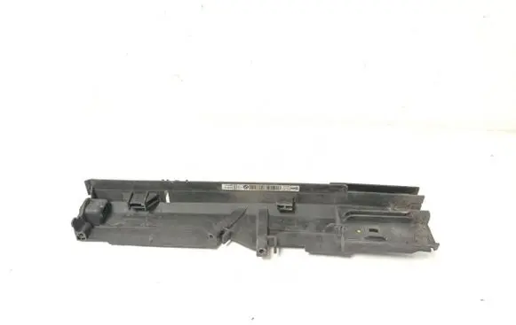 BMW 1 F20 F21 Radiator mount bracket 7600536