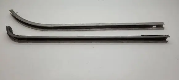 Mercedes-Benz Vito Viano W639 Sliding door bottom rail 